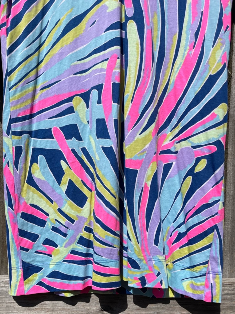 Lilly Pulitzer pastel watercolor dress with gold script Sz XS - Picture 3 of 10